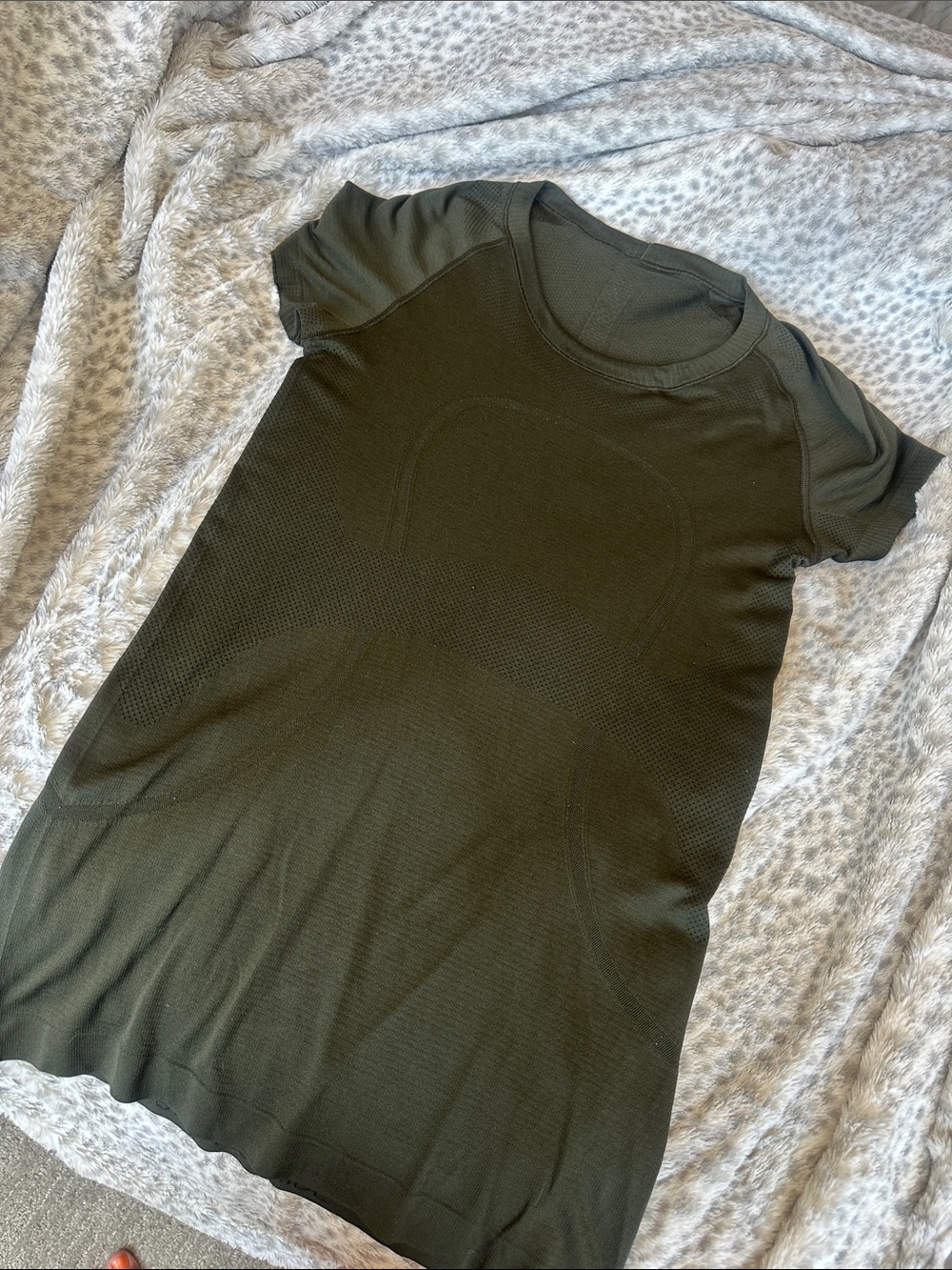 lululemon athletica Olive Green Short Sleeve Seamless Top